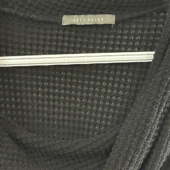 Suzy Shier Black Cowl Neck Sweater - Picture 2 of 4